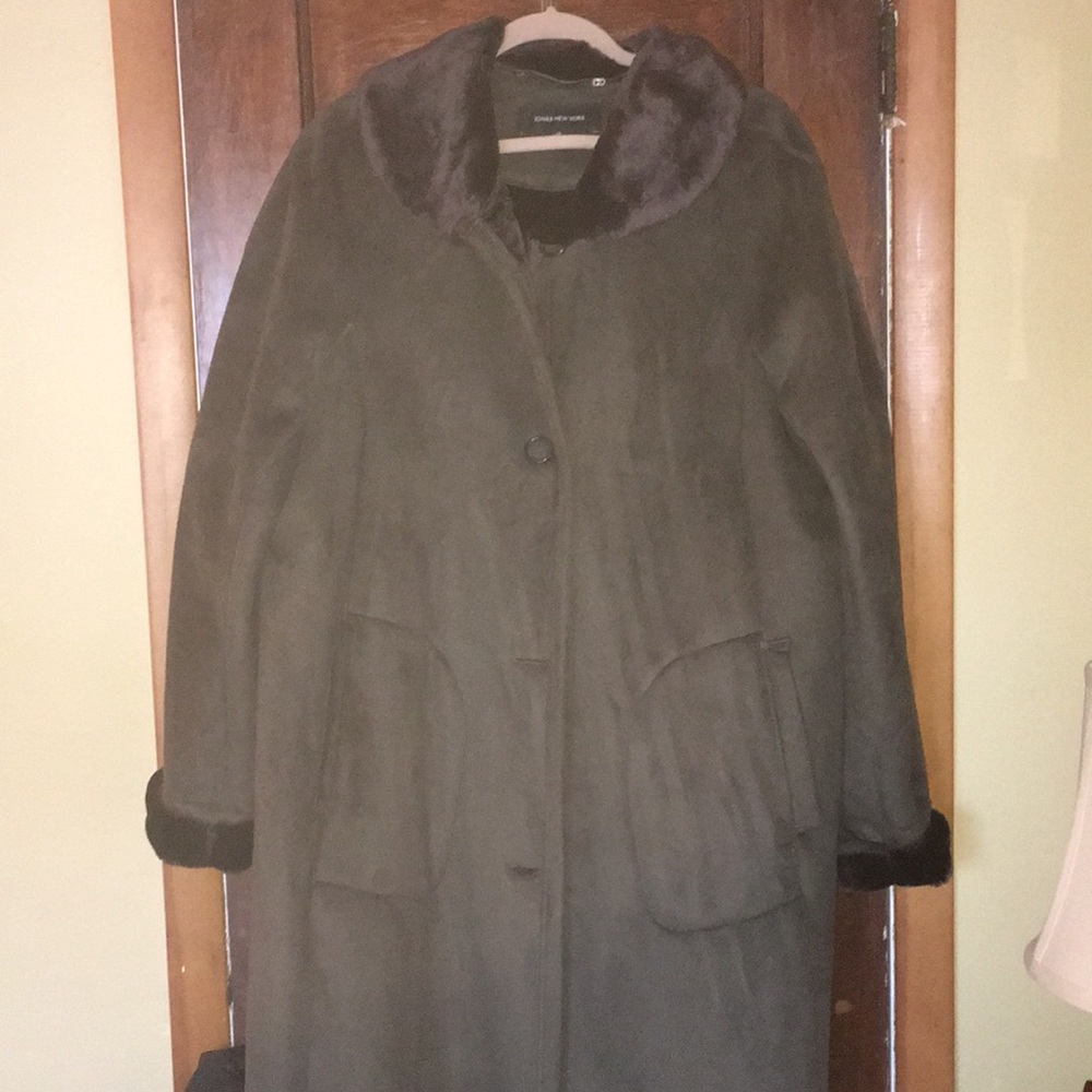 ✅ Last Call -Jones New York Plus Size Coat 1X